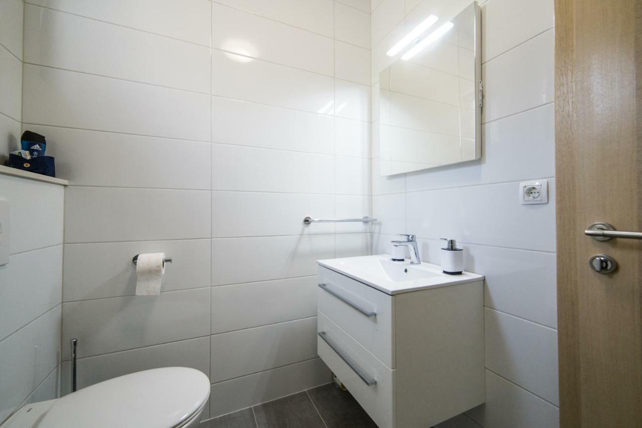 Apartmani Ujdur Градац Экстерьер фото